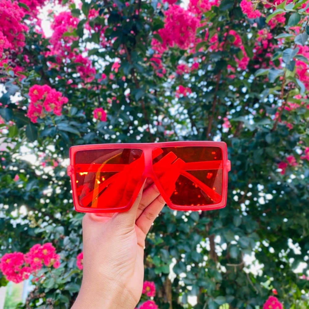 NEW RED LARGE FRAMES!